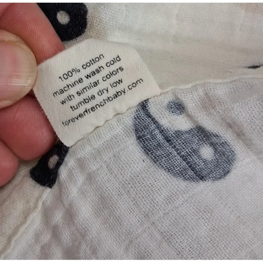 Forever French Baby Swaddle Blanket Yin Yang Black White 47